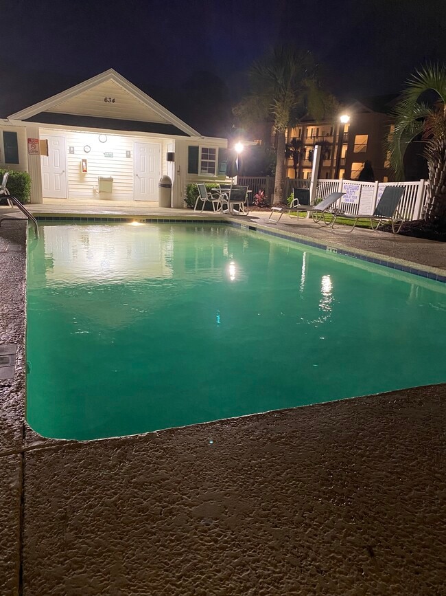Photo - 624 River Oaks Dr Unit 52E