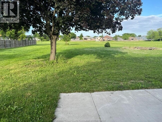 Photo - 2462 Lesperance Rd