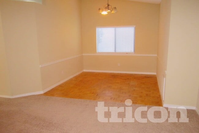 Photo - 3728 Mandarin Woods Dr N