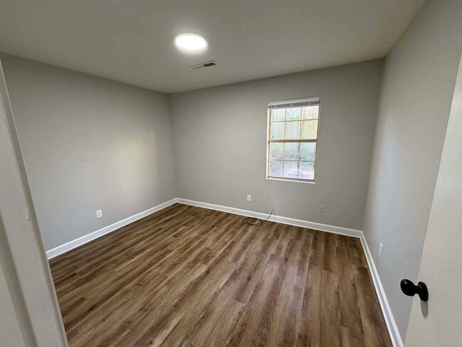 Photo - 938 Norris St