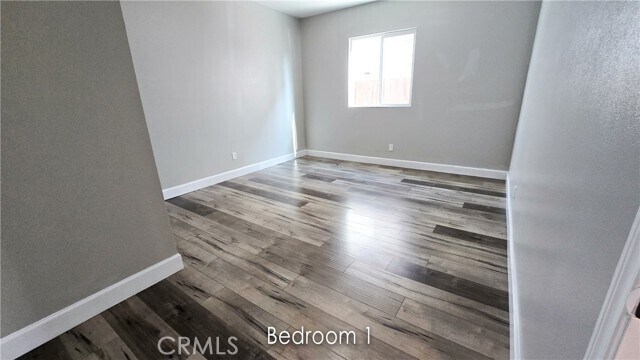 Photo - 132 E 104th St