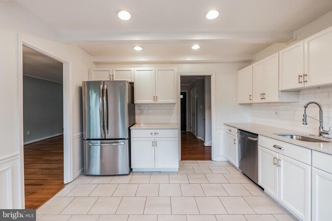 Photo - 6704 Buttermere Ln