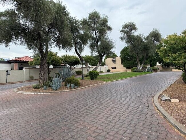 Photo - Town Home For Rent