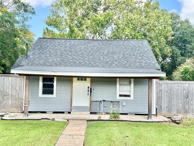 Photo - 4410 Jackson St