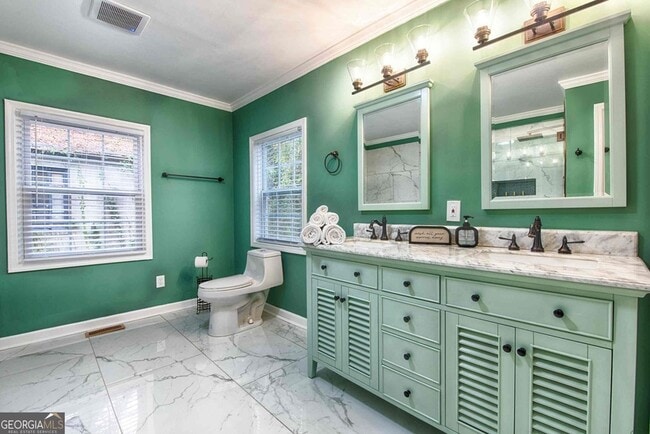 1225 Graymont Dr SW