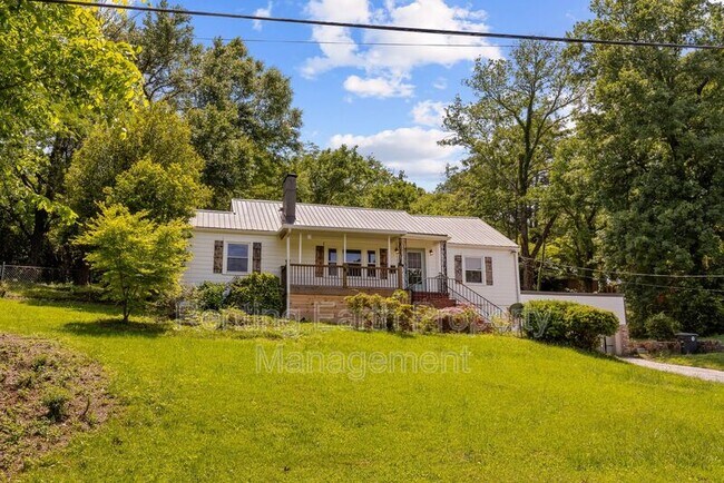 Photo - 714 85th St S