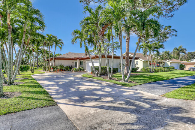 Building Photo - 6598 Eastpointe Pines St Rental