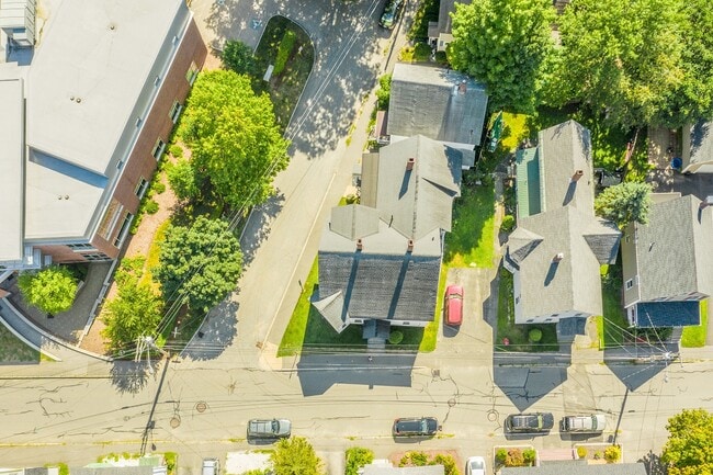 Photo - 65 Rumford Street