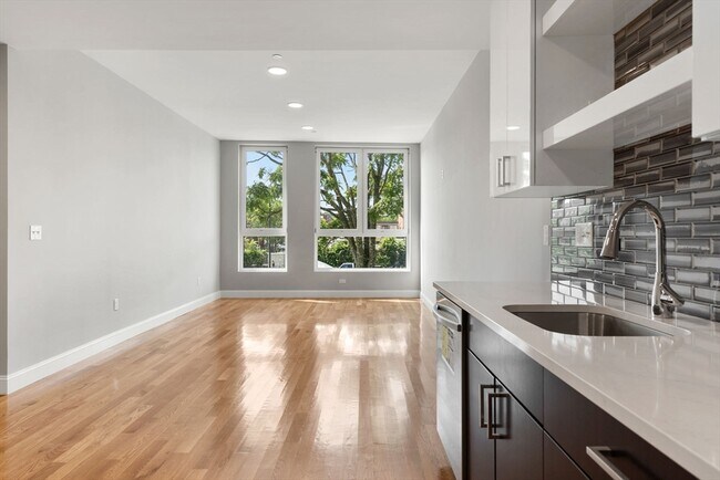 Photo - 10 Taber St Unit 203