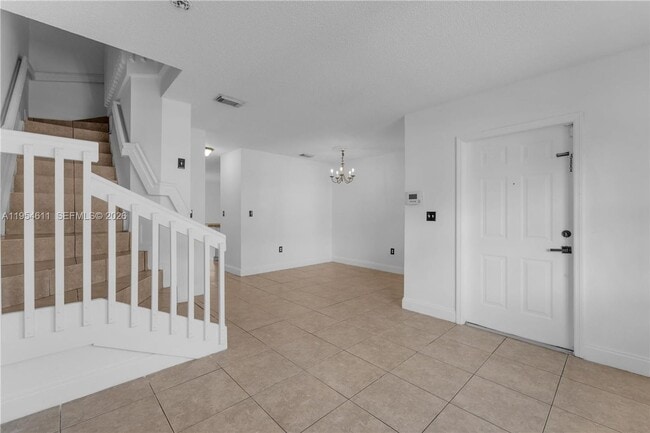 6350 SW 139th Ave