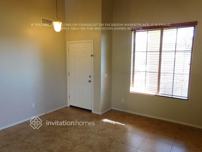 Photo - 14890 N 174th Ave