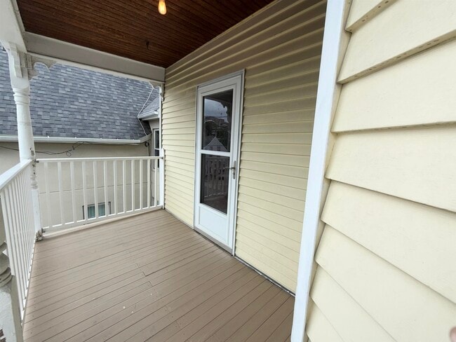 Photo - 6 Holmes St Unit 2