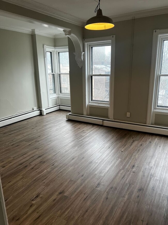 Photo - 125 Dove St Unit 2