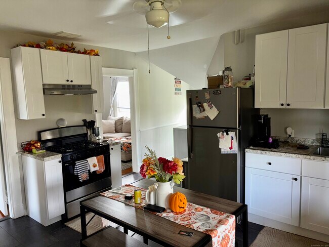 Photo - 37 Hungerford Ave Unidad 3