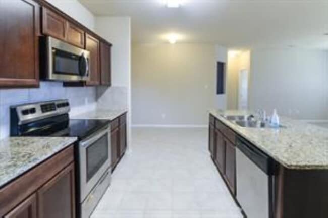 Photo - 1112 Decker Dr