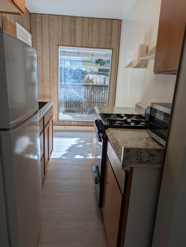 Photo - 1127 Grand Ave Unidad #5