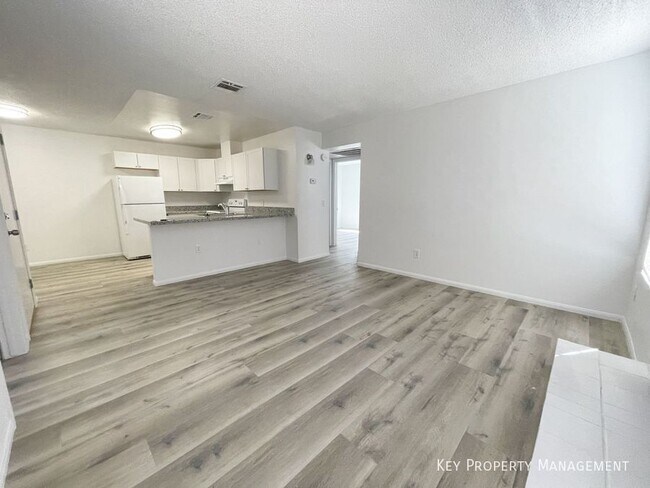 Photo - 2742 Alicialynn Way Unit B