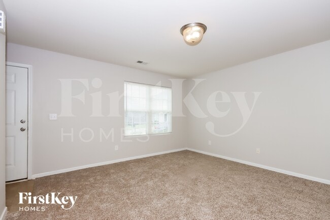Photo - 532 Ellingsworth Ln