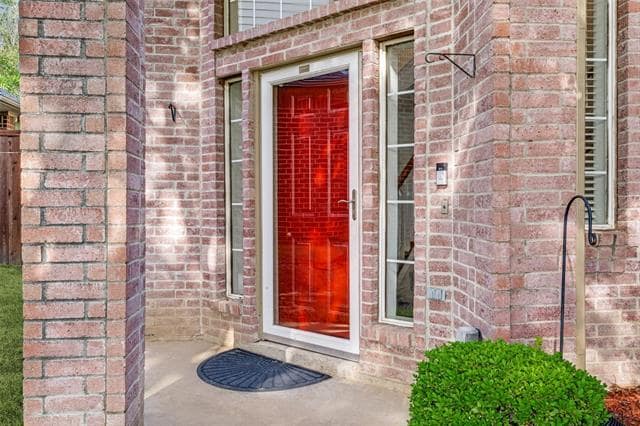 Photo - 2505 Lakeshore Dr