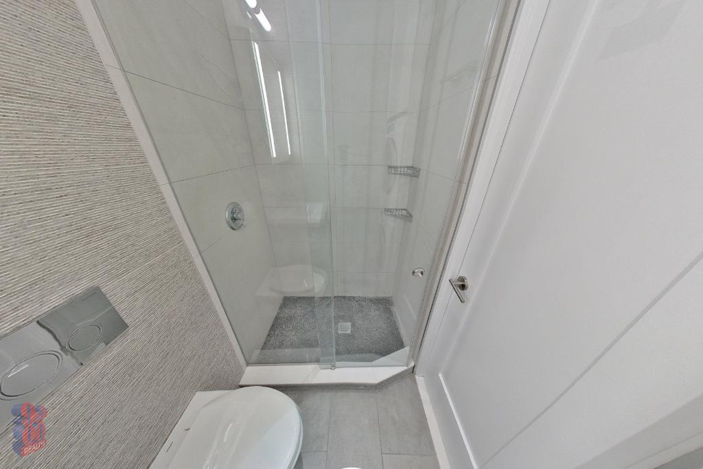 Photo - 493 Second Ave (27th & 28th St), #9 Unidad 9