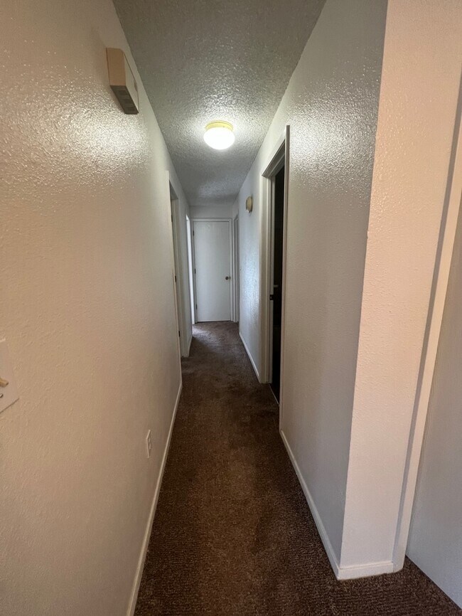 2 Bed 2 Bath in Boise off of Franklin! Rental House Rental in Boise