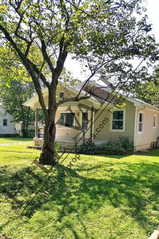 Two Bedroom Home, East Side - Two Bedroom Home, East Side