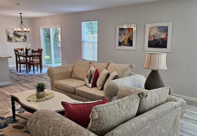 Photo - 3938 Autumn Ln