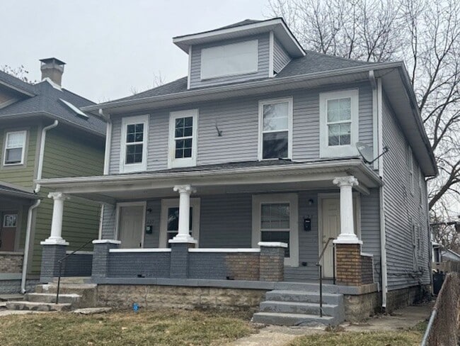 Photo - Completely Renovated 3BR/1BA Townhome located close to downtown Indy.