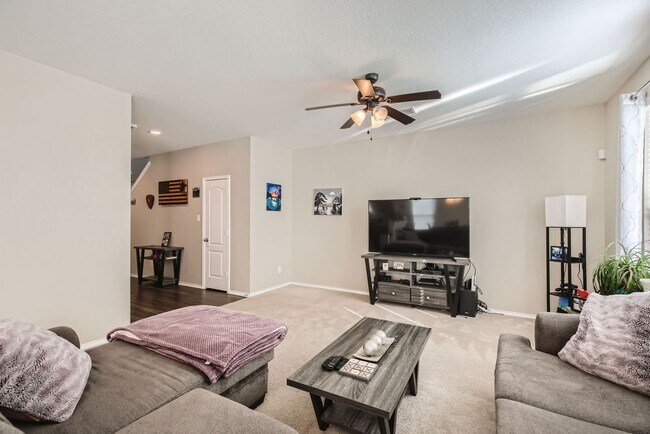 Photo - HALF OFF First Month Rent: 3 Bed/2.5 Bathr...