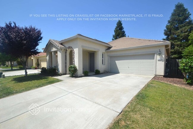 Photo - 1755 Waterfall Dr