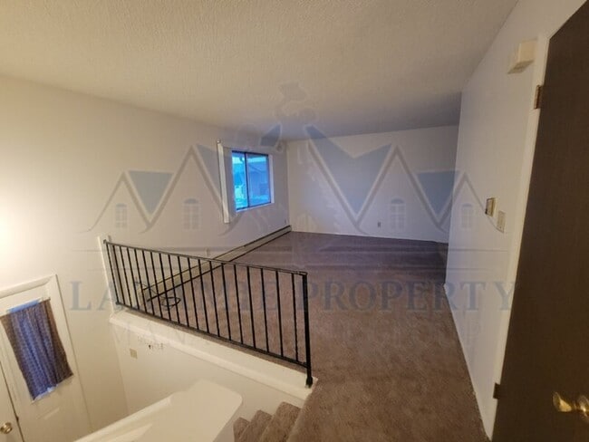 Photo - 708 Downey St Unit 10