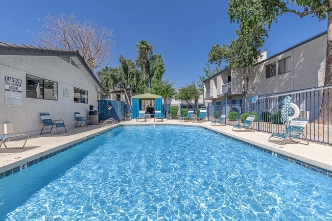 Building Photo - Rise on McClintock Rental