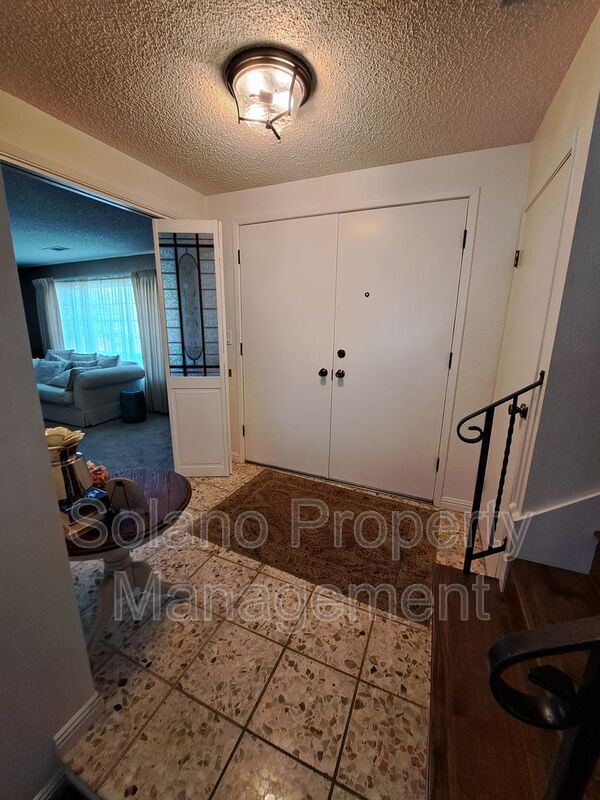 Photo - 110 Wayne Ct