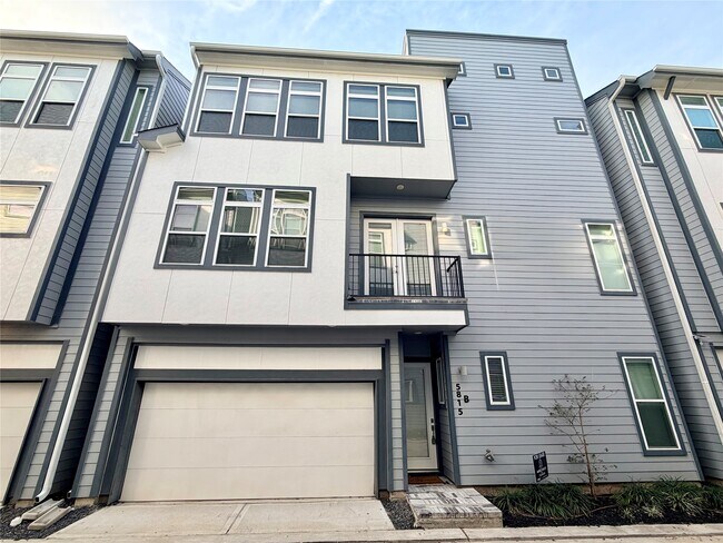 Photo - 5815 Fairdale Ln