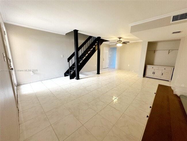 Photo - 9009 NE 4th Avenue Rd