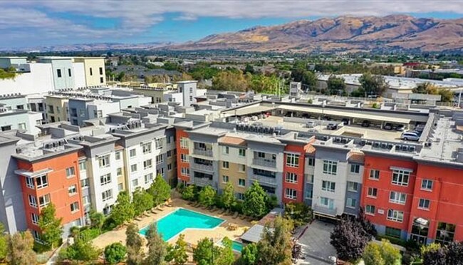 Photo - 1101 S Main St Unit 421