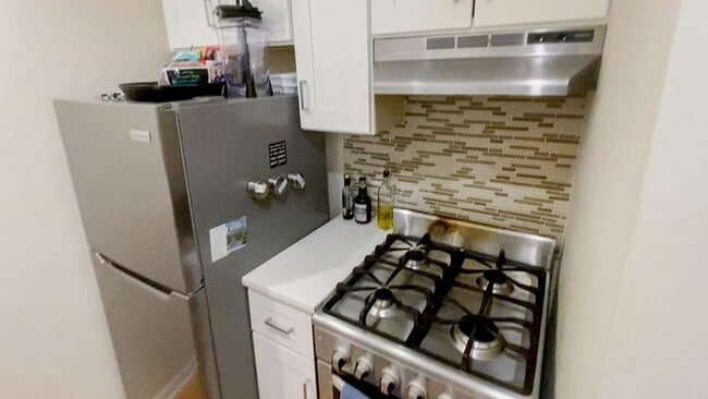 Photo - 2520 W Leland Ave Unidad A3