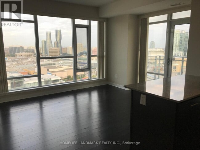 Photo - 360 Square One Dr Unité 1702