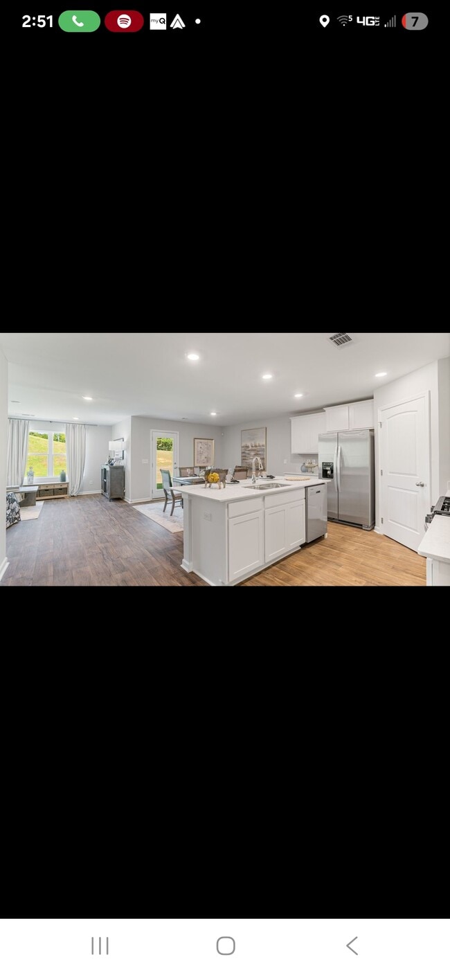 Photo - 416 Oliver Dr