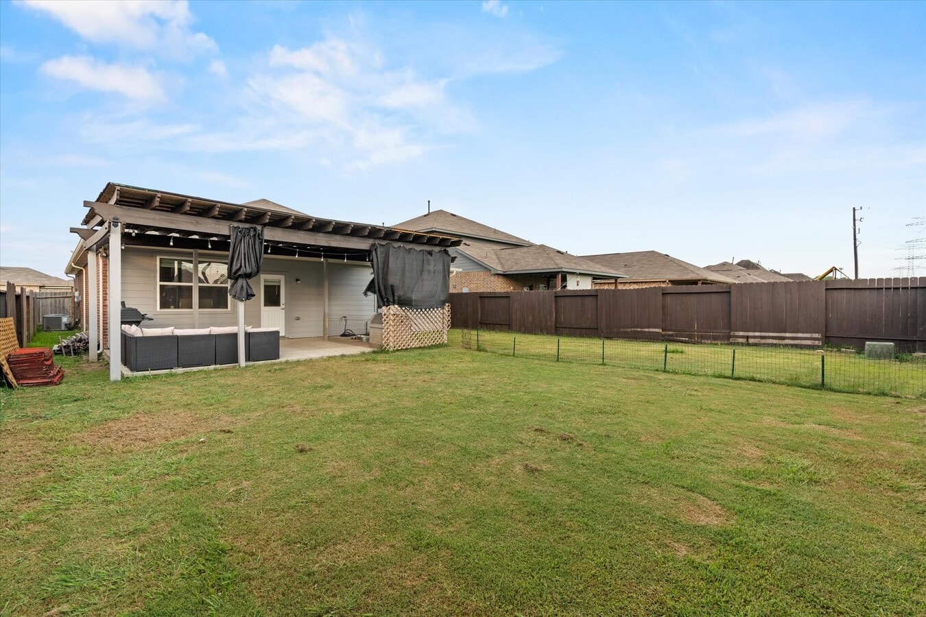 Photo - 7911 Wood Hollow Dr