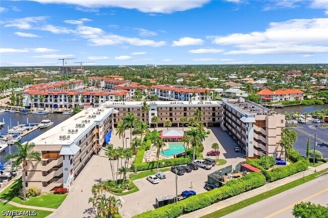 Photo - 807 River Point Dr Unit 102D