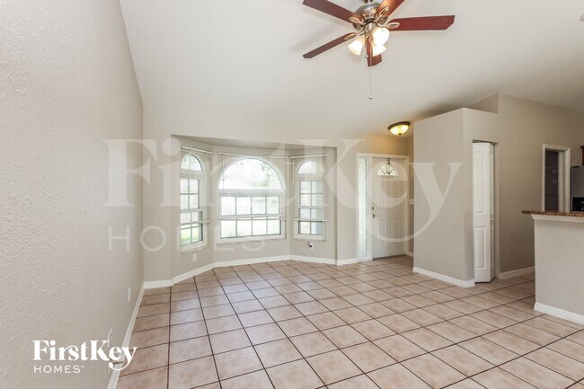 Photo - 17421 Kentucky Rd