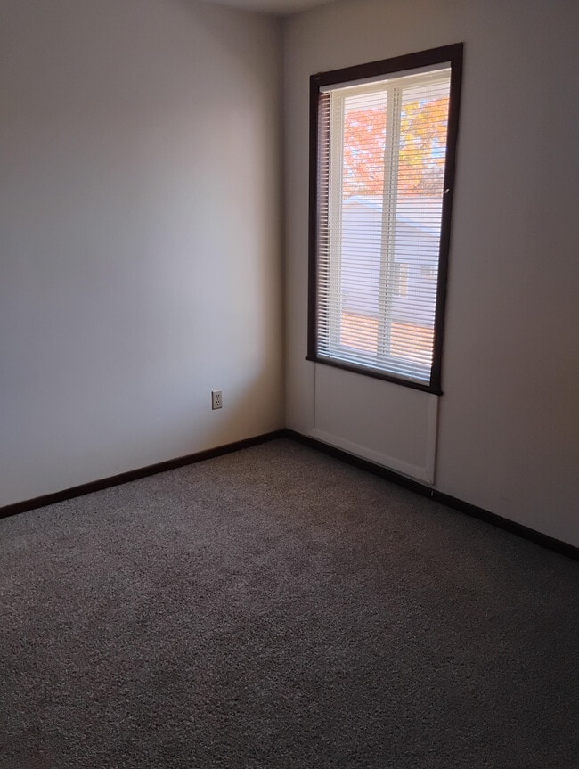 Photo - Parkside Apartments