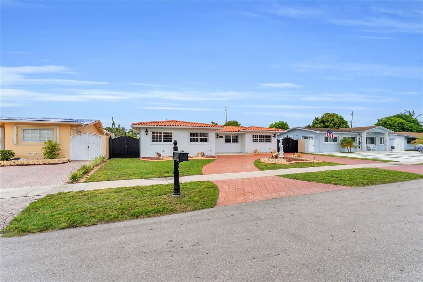 Photo - 11110 NW 61st Ave
