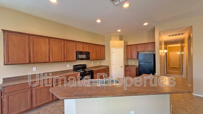 Photo - 17610 W Ironwood St