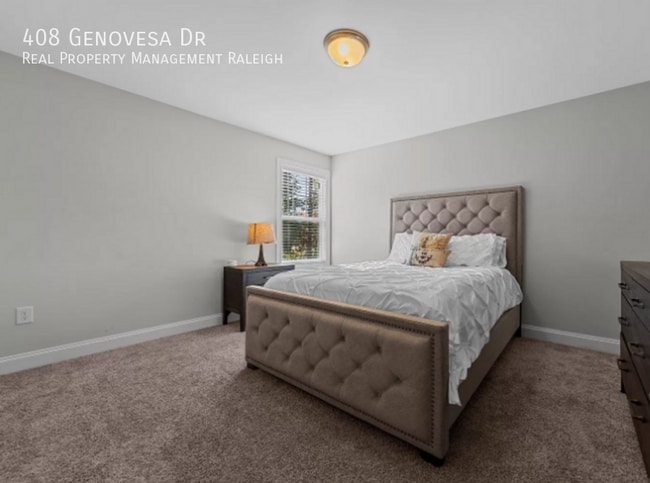 Photo - 408 Genovesa Dr