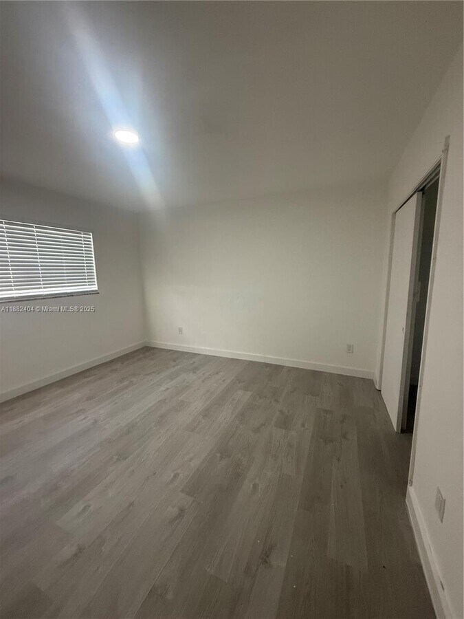 Photo - 8295 NE Miami Ct Unit 3