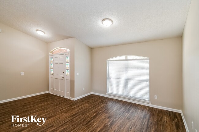 Photo - 4630 Pebble Brook Dr