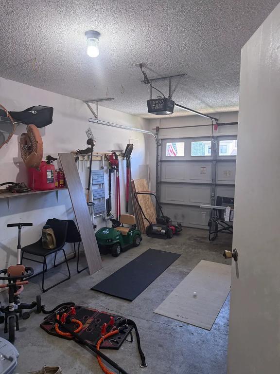 Photo - 139 Woodfield Pl