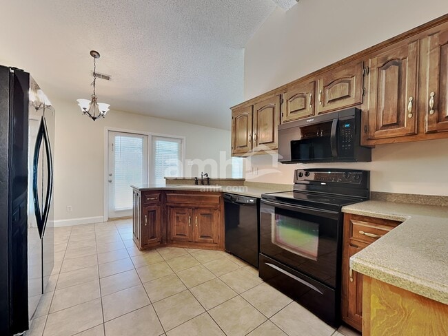Photo - 721 Mize Farm Ct